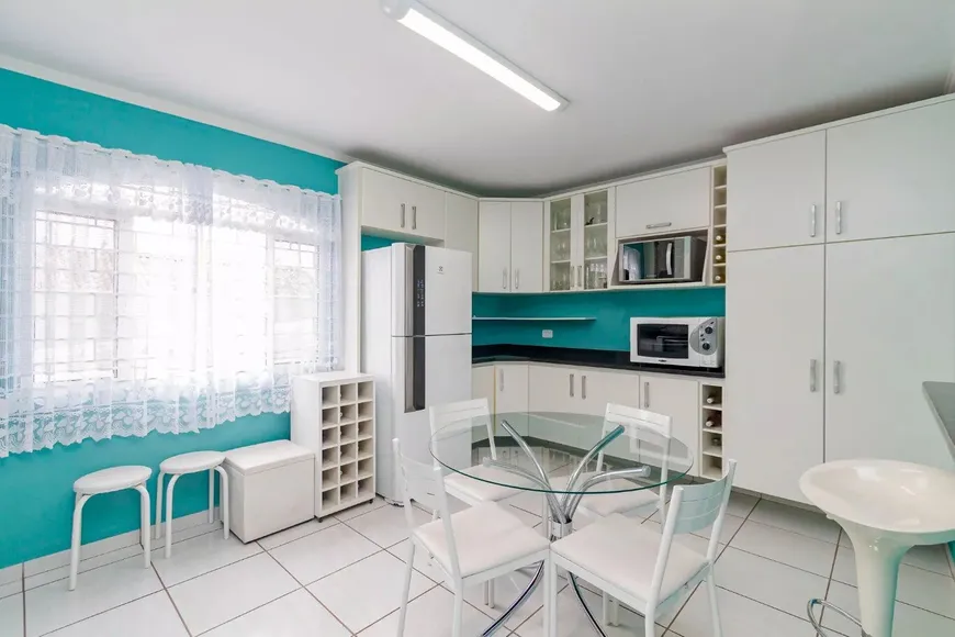 Foto 1 de Casa com 5 Quartos à venda, 387m² em Boa Vista, Curitiba