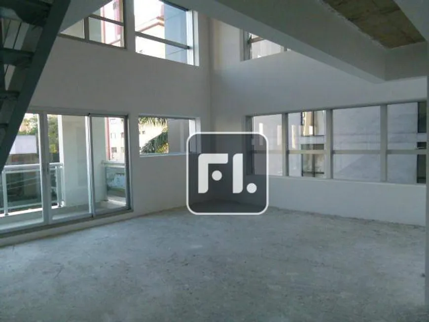 Foto 1 de Sala Comercial para alugar, 101m² em Pinheiros, São Paulo