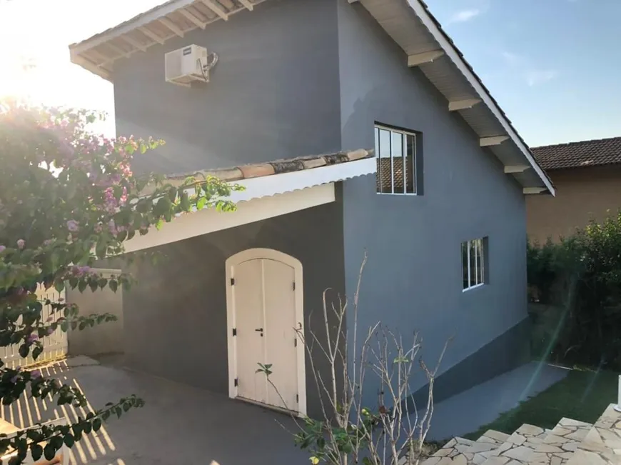 Foto 1 de Casa de Condomínio com 3 Quartos para venda ou aluguel, 500m² em Itapetinga, Atibaia