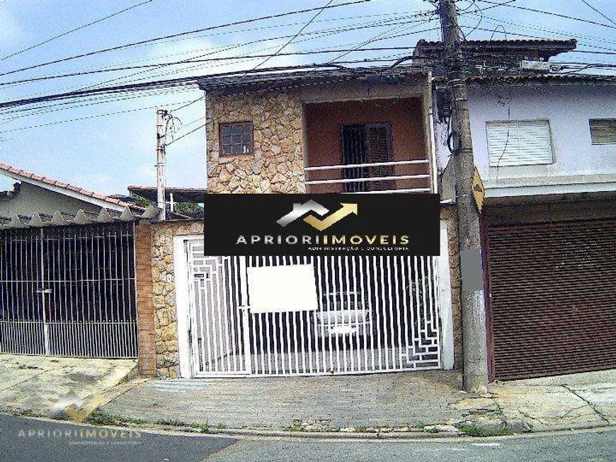 Foto 1 de Sobrado com 3 Quartos à venda, 160m² em Parque Erasmo Assuncao, Santo André