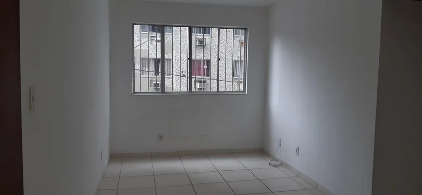 Foto 1 de Apartamento com 2 Quartos para venda ou aluguel, 50m² em Tomás Coelho, Rio de Janeiro