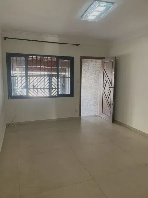 Foto 1 de Casa com 2 Quartos à venda, 85m² em Cajazeiras VIII, Salvador