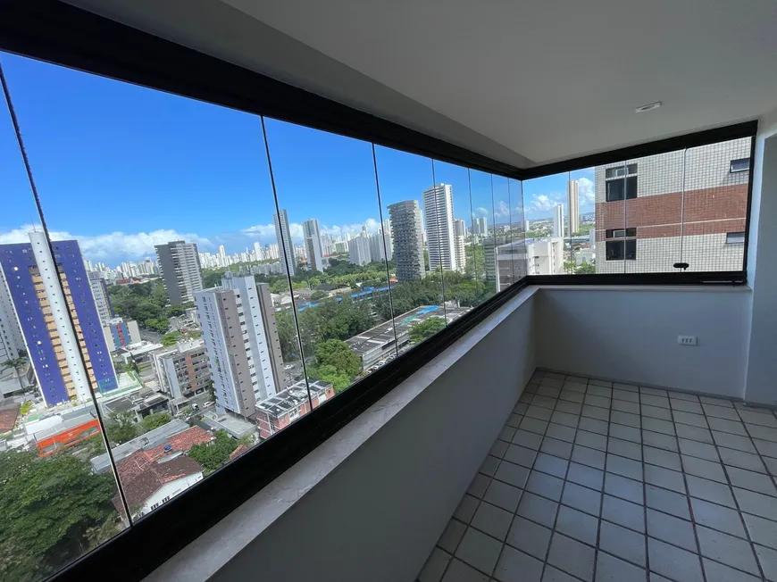 Foto 1 de Apartamento com 4 Quartos à venda, 177m² em Parnamirim, Recife