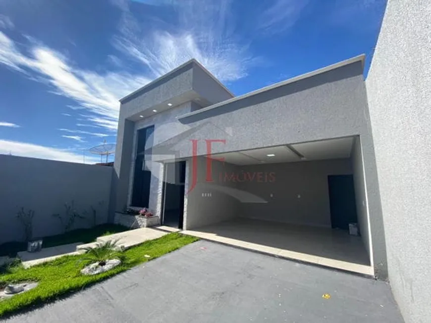 Foto 1 de Casa com 4 Quartos à venda, 260m² em Setor Cristina II Expansao, Trindade