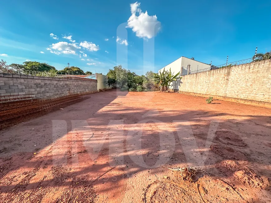 Foto 1 de Lote/Terreno à venda, 490m² em Cidade Jardim, Araraquara