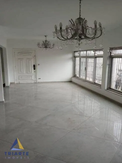 Foto 1 de Sobrado com 3 Quartos à venda, 254m² em Vila São Francisco, São Paulo