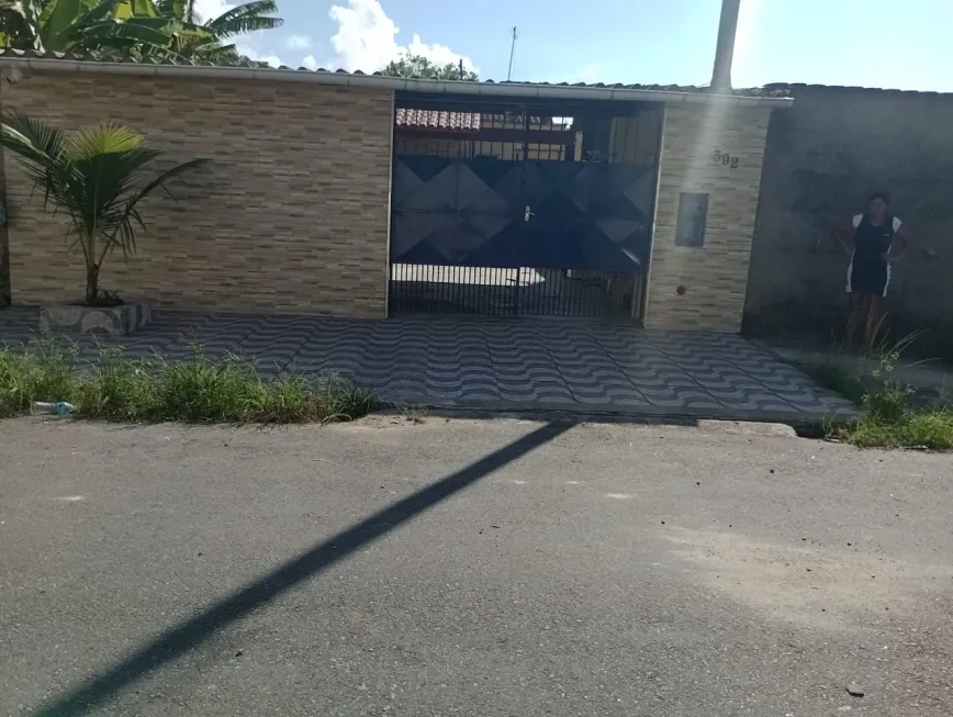 Foto 1 de Casa com 2 Quartos à venda, 135m² em Solemar, Praia Grande