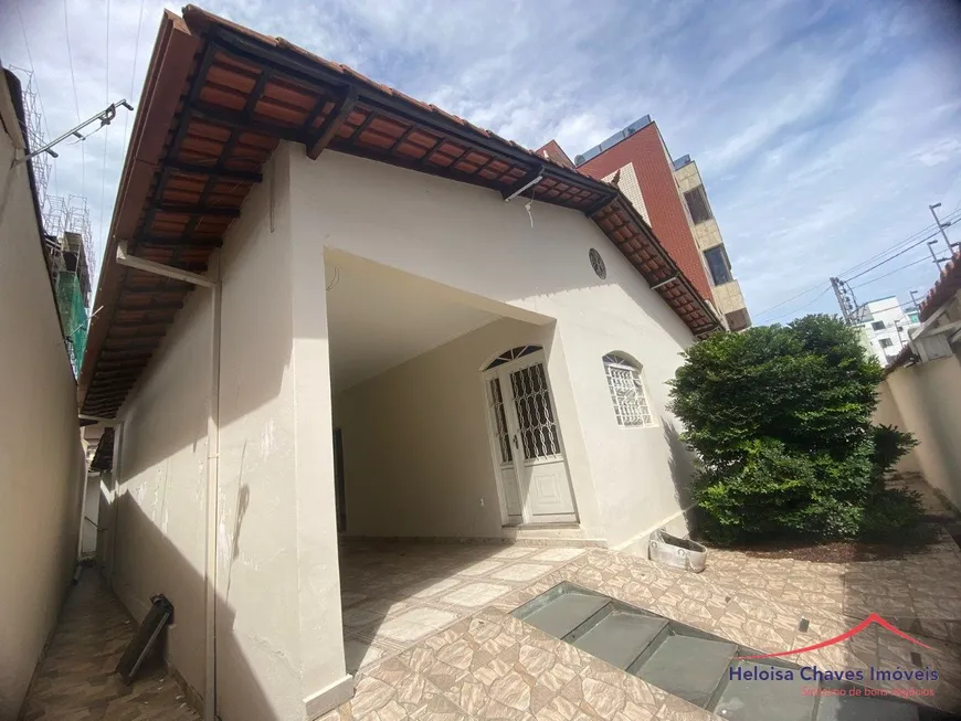 Foto 1 de Casa com 3 Quartos à venda, 253m² em Eldorado, Contagem