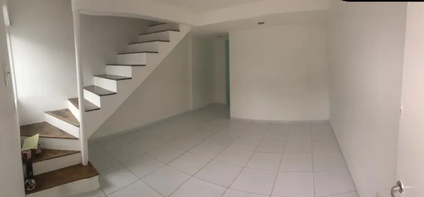 Foto 1 de Sobrado com 2 Quartos à venda, 67m² em Piedade, Jaboatão dos Guararapes