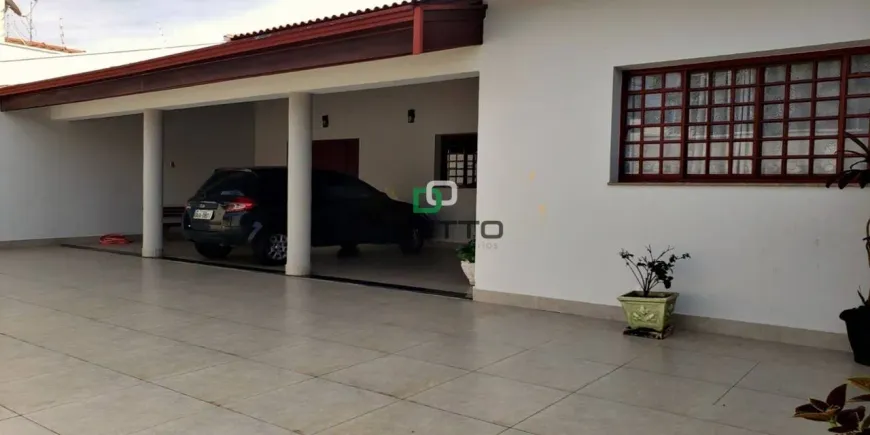 Foto 1 de Casa com 3 Quartos à venda, 225m² em Jardim Brasília, Americana