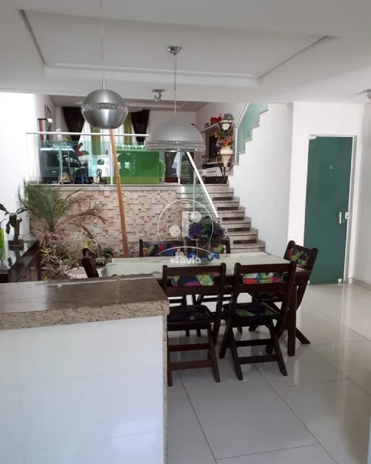 Foto 1 de Casa com 3 Quartos à venda, 175m² em Vila Floresta, Santo André