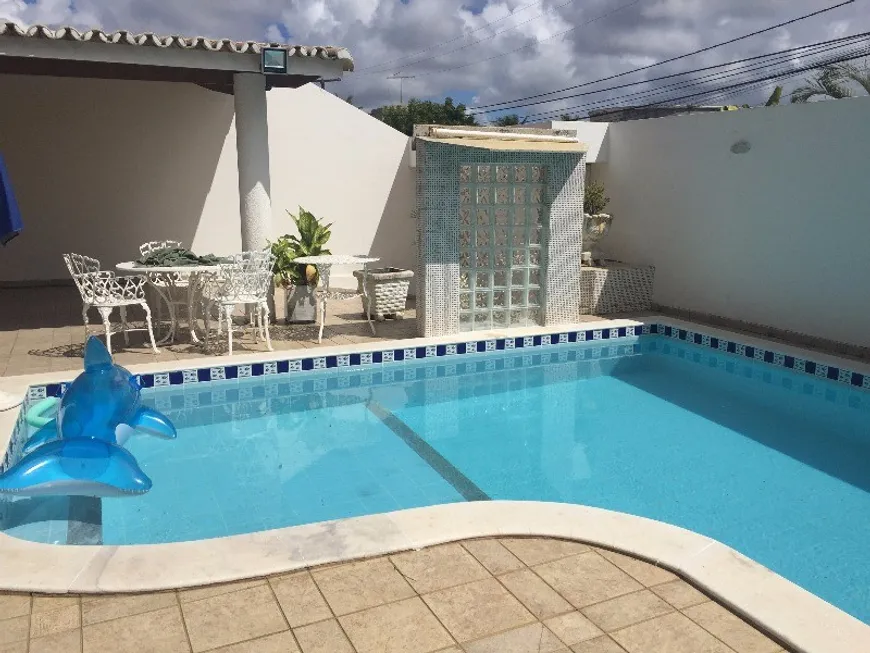 Foto 1 de Casa de Condomínio com 4 Quartos à venda, 302m² em Miragem, Lauro de Freitas