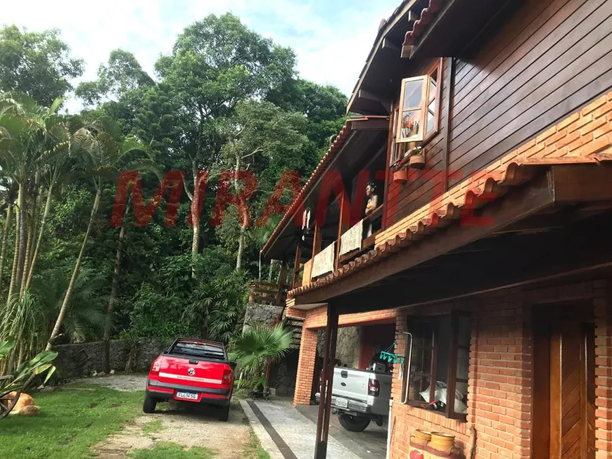 Foto 1 de Casa com 3 Quartos à venda, 300m² em Caraguata, Mairiporã