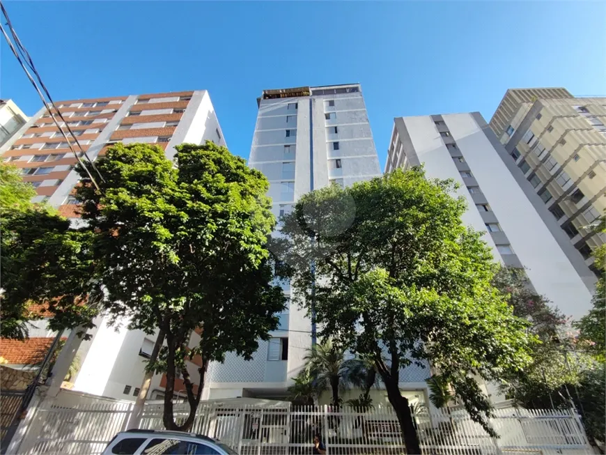 Foto 1 de Apartamento com 3 Quartos à venda, 87m² em Itaim Bibi, São Paulo