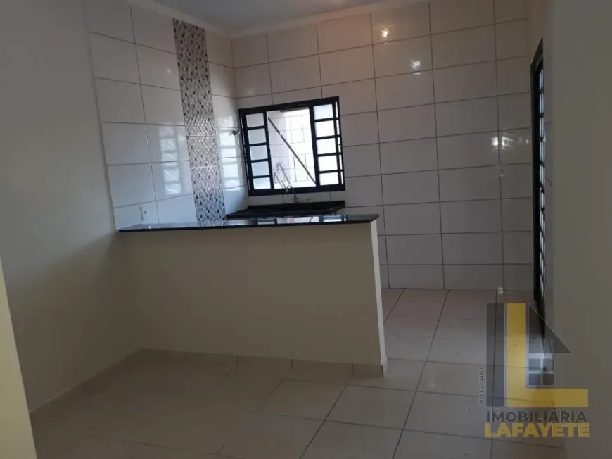 Foto 1 de Casa com 2 Quartos à venda, 50m² em Jardim Arroyo, São José do Rio Preto