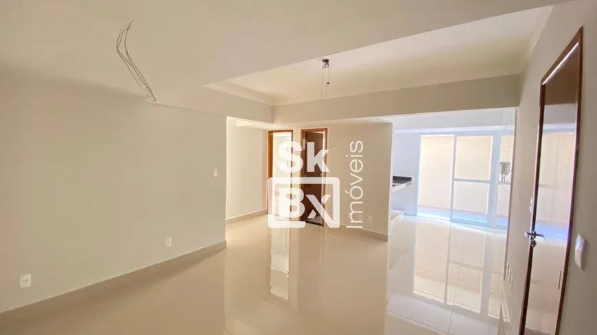 Foto 1 de Apartamento com 3 Quartos à venda, 118m² em Santa Mônica, Uberlândia