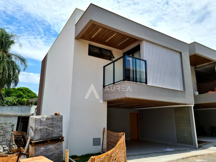 Foto 1 de Casa com 3 Quartos à venda, 173m² em Setor Jaó, Goiânia