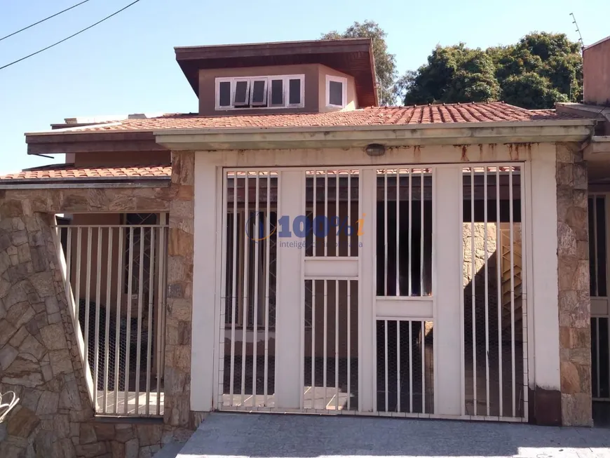 Foto 1 de Casa com 3 Quartos à venda, 250m² em Centro, Mogi Guaçu