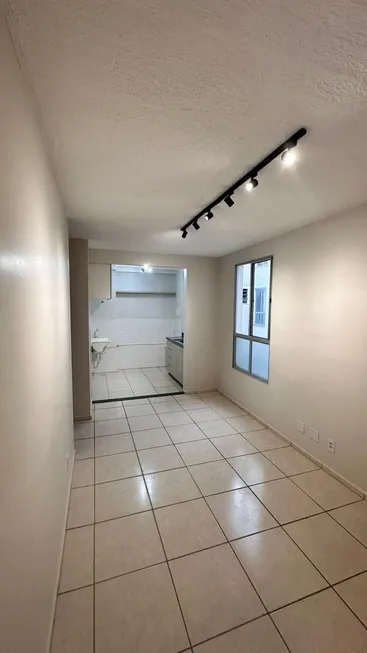 Foto 1 de Apartamento com 2 Quartos à venda, 48m² em Residencial Aquarios, Goiânia