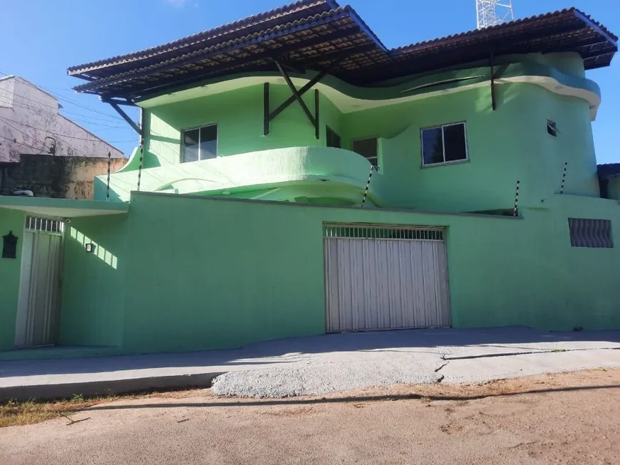 Foto 1 de Casa com 4 Quartos para alugar, 220m² em Maraponga, Fortaleza