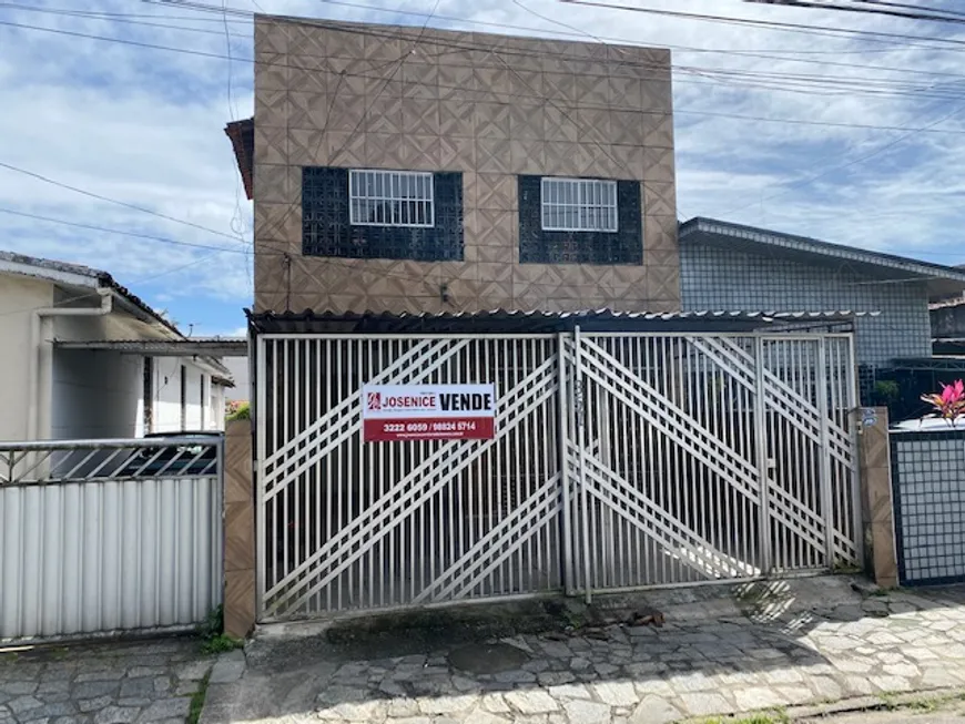 Foto 1 de Sobrado com 4 Quartos à venda, 380m² em Jaguaribe, João Pessoa