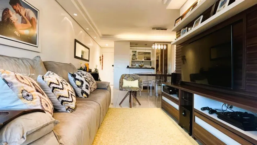 Foto 1 de Apartamento com 3 Quartos à venda, 89m² em Itacorubi, Florianópolis