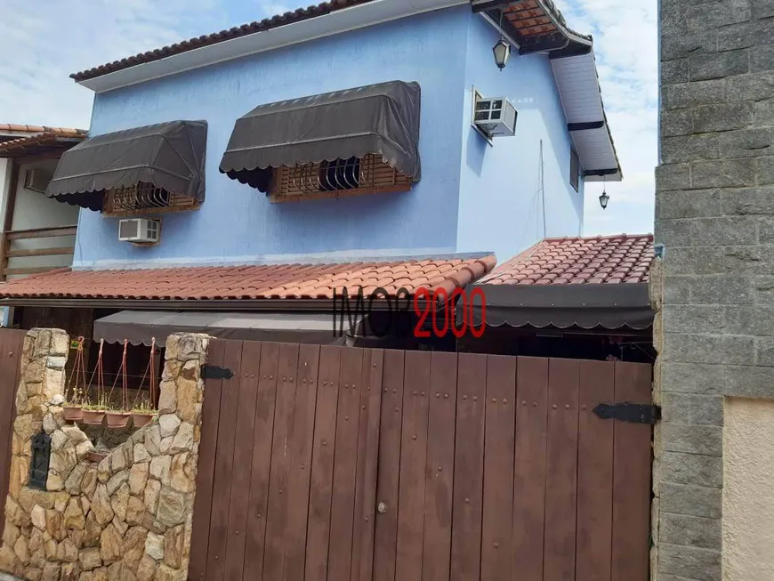 Foto 1 de Casa de Condomínio com 3 Quartos à venda, 113m² em Maria Paula, São Gonçalo