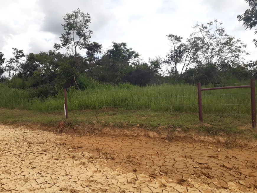 Foto 1 de Lote/Terreno à venda, 20000m² em Centro, Araçaí