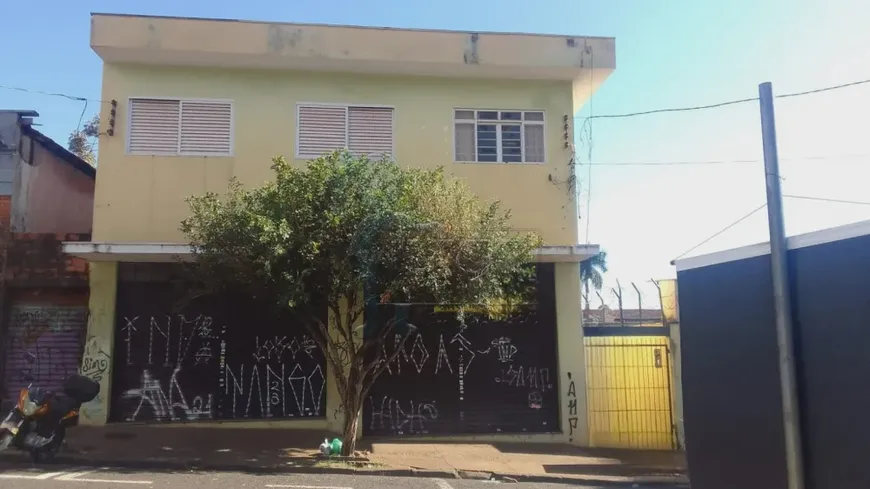 Foto 1 de Casa com 4 Quartos para alugar, 138m² em Centro, Ribeirão Preto