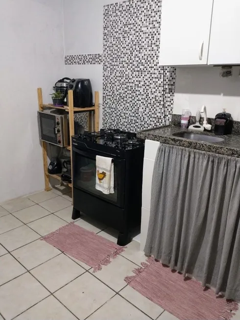 Foto 1 de Casa com 2 Quartos à venda, 70m² em Coutos, Salvador