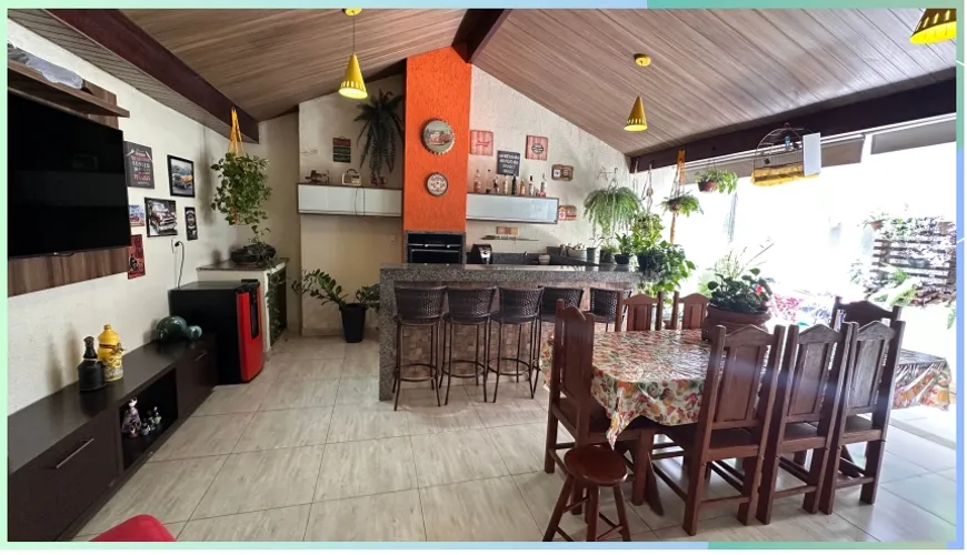 Foto 1 de Casa de Condomínio com 3 Quartos à venda, 134m² em Parque Anhangüera, Goiânia