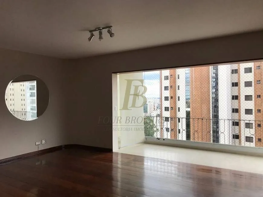 Foto 1 de Apartamento com 4 Quartos à venda, 129m² em Vila Suzana, São Paulo