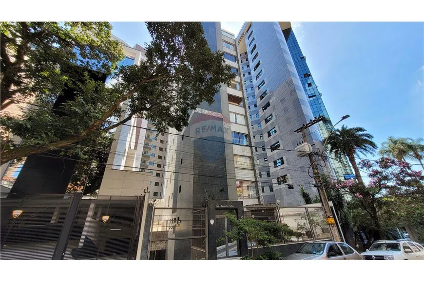 Foto 1 de Apartamento com 3 Quartos à venda, 120m² em Serra, Belo Horizonte