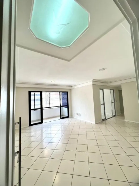 Foto 1 de Apartamento com 4 Quartos à venda, 115m² em Jardins, Aracaju