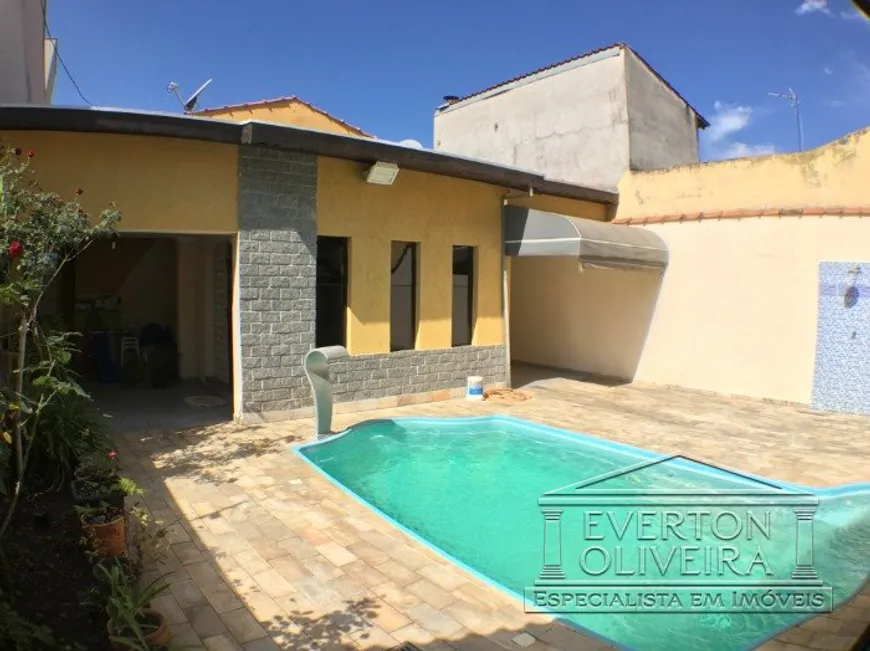 Foto 1 de Casa com 3 Quartos à venda, 156m² em Jardim Flórida, Jacareí