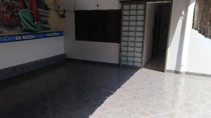 Foto 1 de Imóvel Comercial com 3 Quartos à venda, 402m² em Martins, Uberlândia