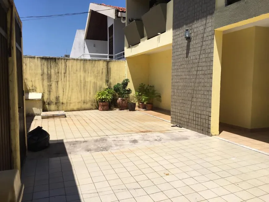 Foto 1 de Casa com 5 Quartos à venda, 280m² em Jardim Renascença, São Luís