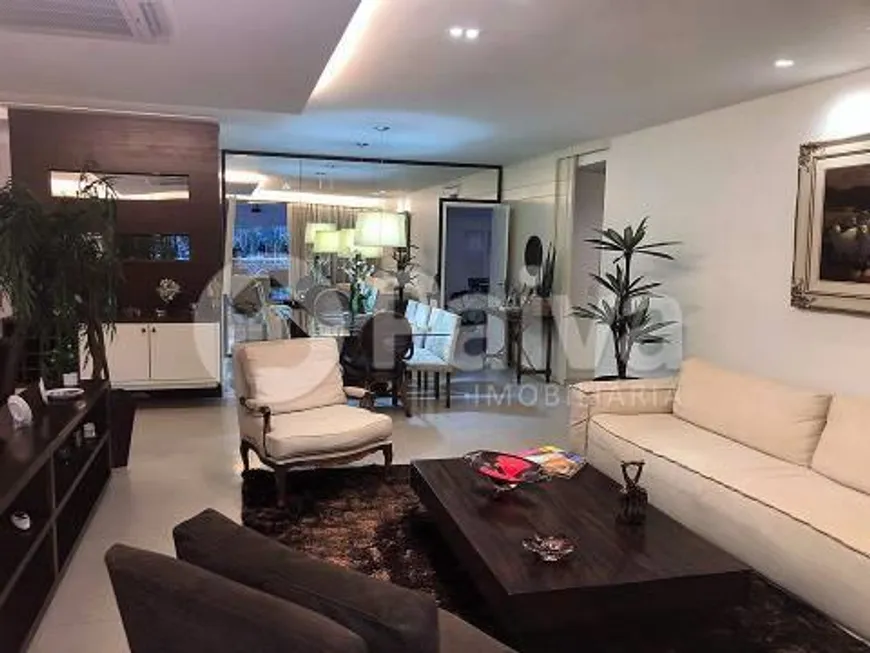 Foto 1 de Apartamento com 4 Quartos à venda, 295m² em Barra da Tijuca, Rio de Janeiro