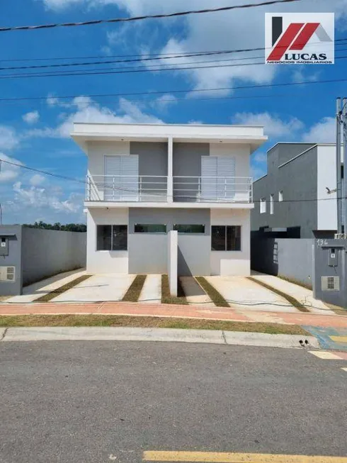 Foto 1 de Sobrado com 3 Quartos à venda, 80m² em Agua Espraiada, Cotia