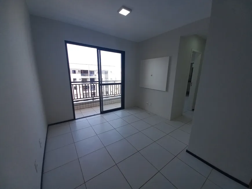 Foto 1 de Apartamento com 2 Quartos para alugar, 75m² em Calhau, São Luís