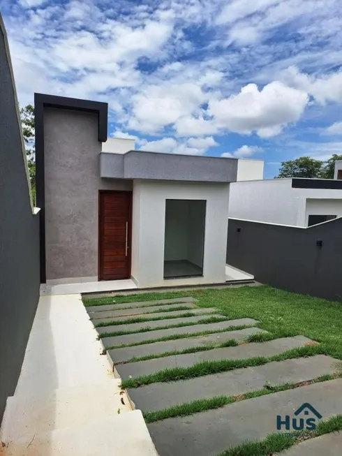 Foto 1 de Casa com 3 Quartos à venda, 100m² em Residencial Eldorado, Lagoa Santa