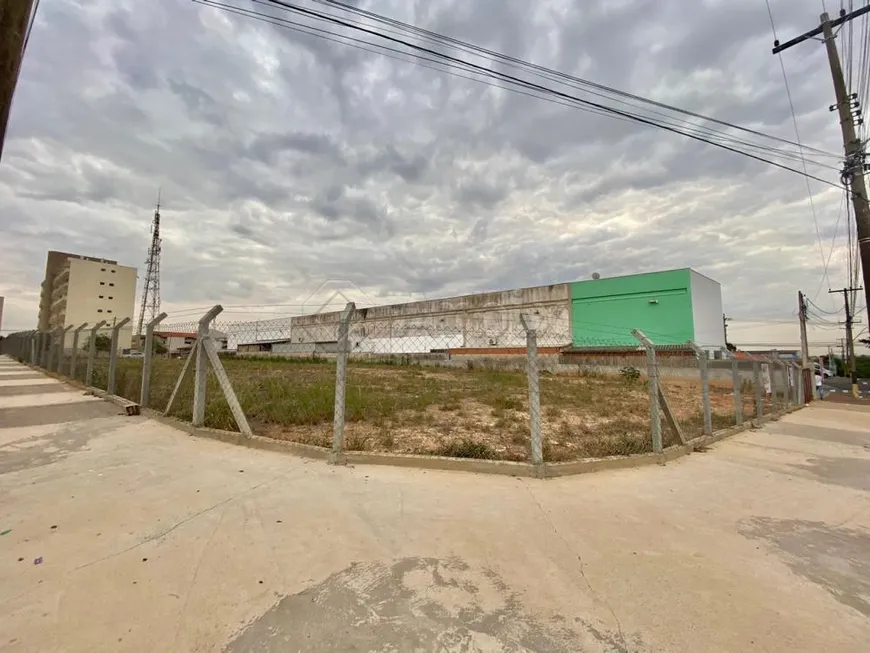 Foto 1 de Lote/Terreno para alugar, 2213m² em Catharina Zanaga, Americana