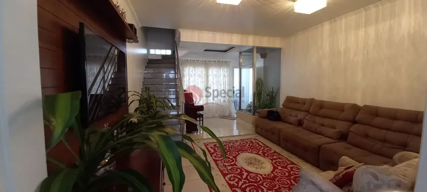 Foto 1 de Sobrado com 3 Quartos à venda, 200m² em Vila Formosa, São Paulo