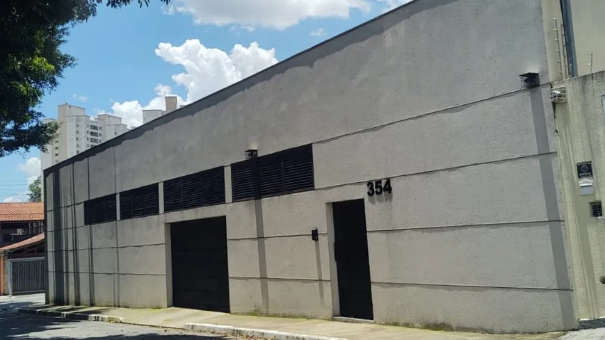 Foto 1 de Galpão/Depósito/Armazém à venda, 370m² em Jurubatuba, São Paulo