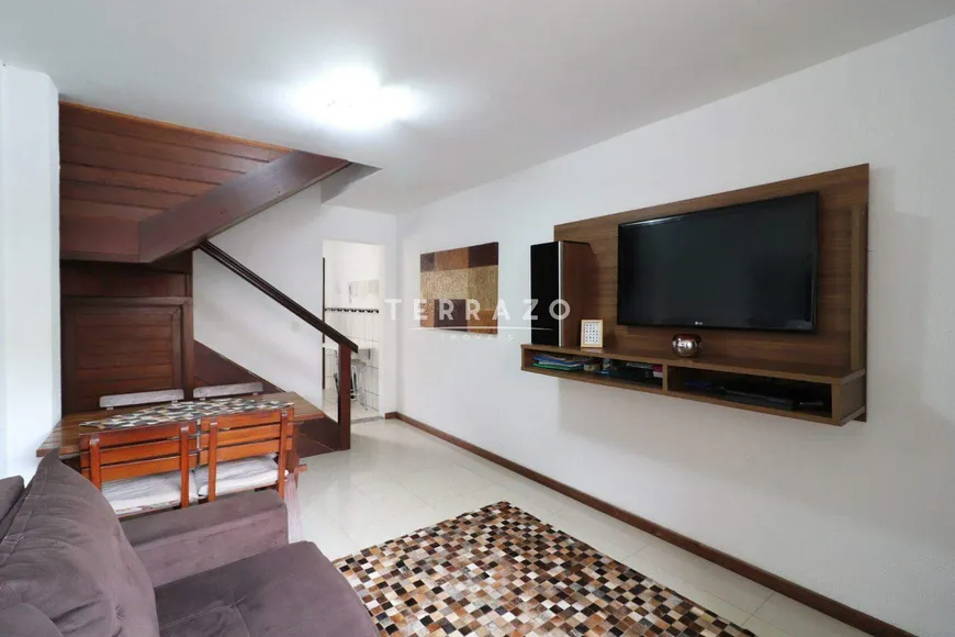 Foto 1 de Casa de Condomínio com 3 Quartos à venda, 79m² em Araras, Teresópolis