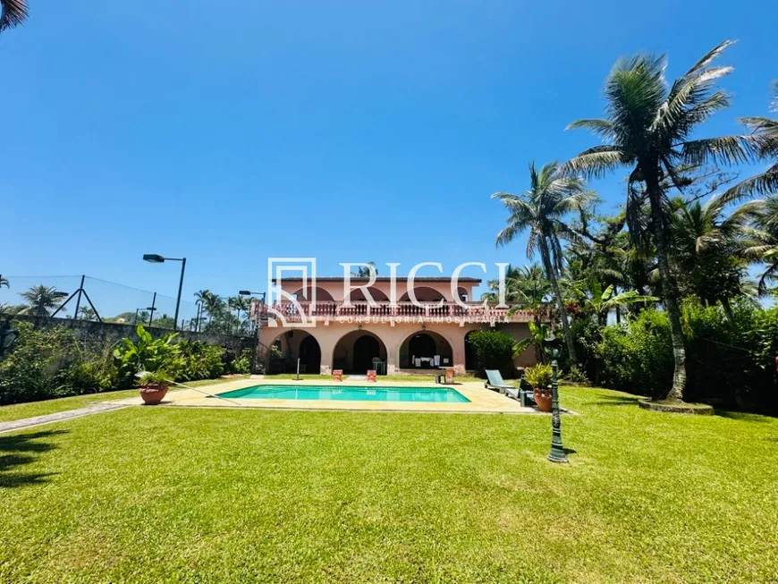 Foto 1 de Casa com 5 Quartos à venda, 650m² em Balneário Praia do Pernambuco, Guarujá