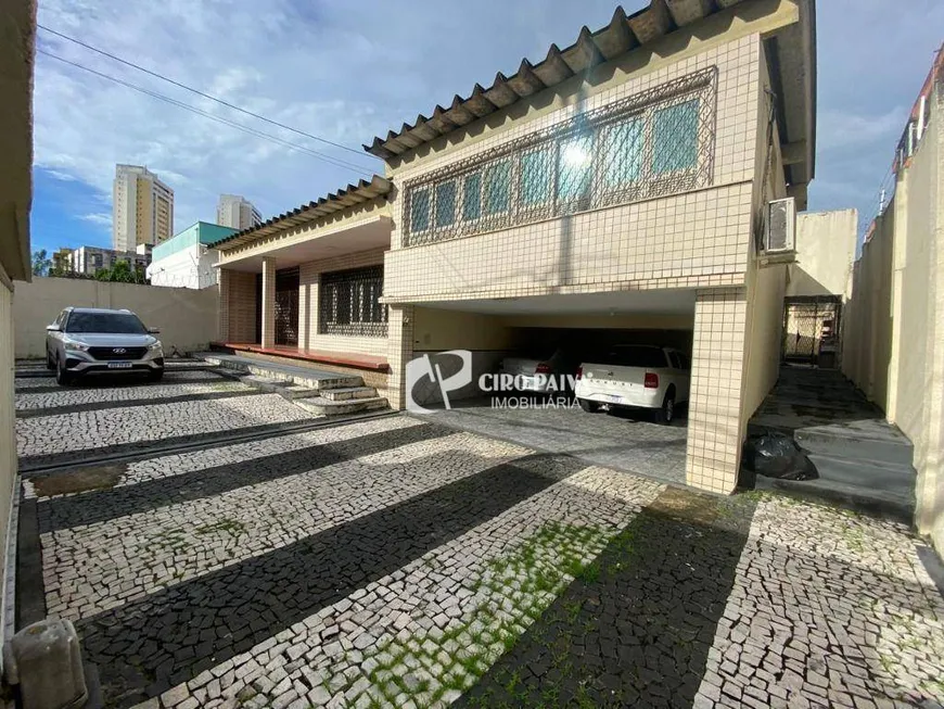 Foto 1 de Imóvel Comercial com 4 Quartos à venda, 490m² em Fátima, Fortaleza