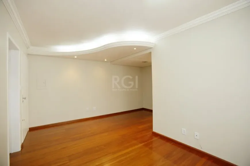 Foto 1 de Apartamento com 2 Quartos à venda, 72m² em Santana, Porto Alegre