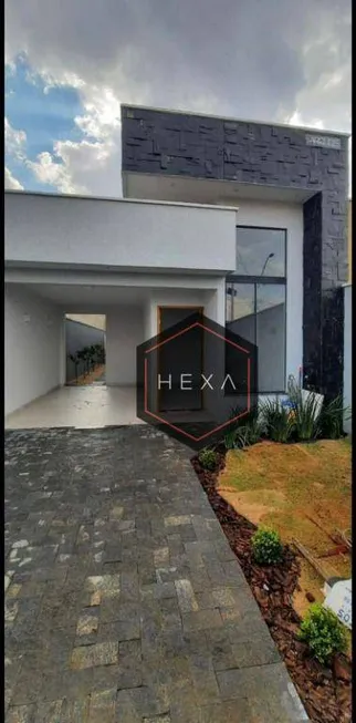 Foto 1 de Casa com 3 Quartos à venda, 115m² em Setor Cristina II, Trindade