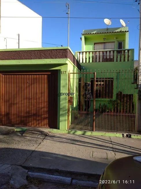 Foto 1 de Sobrado com 3 Quartos à venda, 175m² em Centro, Pelotas